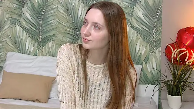 EmmaSagge online show from February 10, 7:01 am