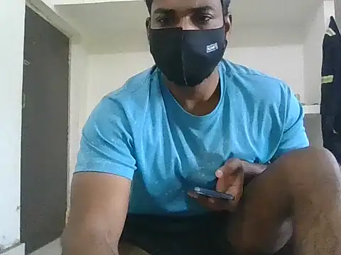 Snapshot of veeeer1239 chatting on February 9, 7:45 am veeeer1239 online show from February 9, 7:45 am