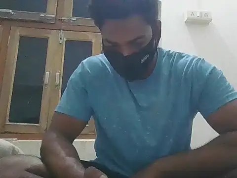 Snapshot of veeeer1239 chatting on February 10, 6:01 pm veeeer1239 online show from February 10, 6:01 pm