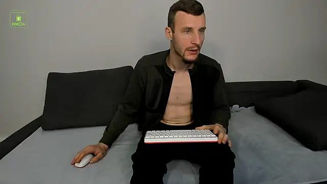 Deymond Russo online show from February 7, 10:35 pm