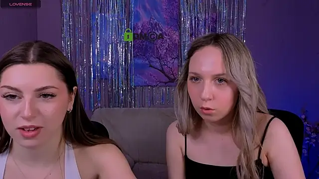 Snapshot of tiffani_murr chatting on March 3, 10:32 am tiffani murr online show from March 3, 10:32 am