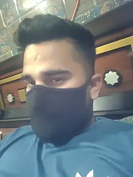 Snapshot of MrCurioX chatting on February 14, 5:43 pm MrCurioX online show from February 14, 5:43 pm