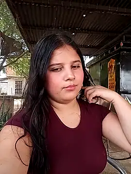 Snapshot of Salome_Vivas chatting on April 25, 4:48 pm Salome Vivas online show from April 25, 4:48 pm