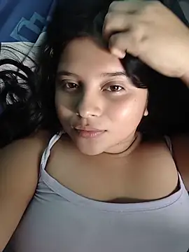 Snapshot of Salome_Vivas chatting on May 20, 1:28 pm Salome Vivas online show from May 20, 1:28 pm