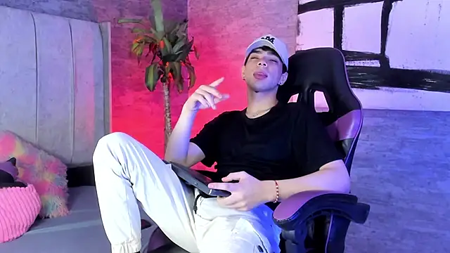 Elbombondelcircuit online show from February 24, 7:17 am