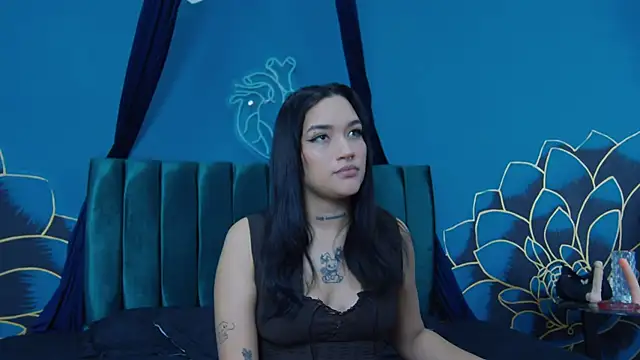 valery-vixen2 online show from February 20, 12:16 pm