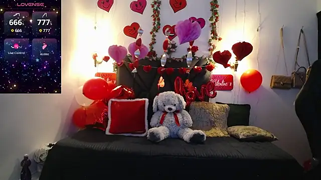 Snapshot of Sharma_Amayra chatting on February 12, 7:42 pm Sharma Amayra online show from February 12, 7:42 pm