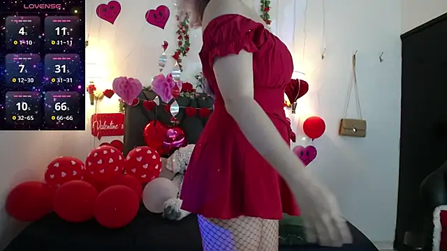 Snapshot of Sharma_Amayra chatting on February 14, 9:00 pm Sharma Amayra online show from February 14, 9:00 pm