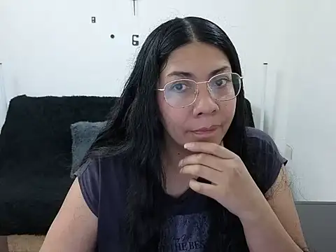Snapshot of johana_collins chatting on March 9, 1:59 pm johana collins online show from March 9, 1:59 pm