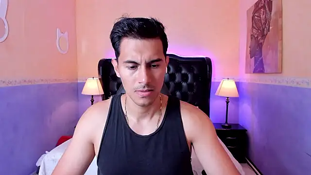 Mike Conors online show from February 25, 1:37 am