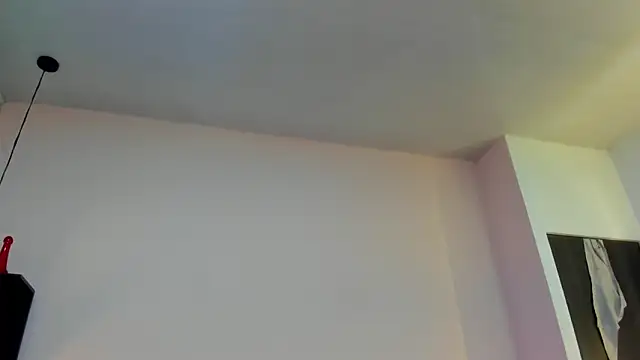 Snapshot of Raven_love chatting on February 16, 9:33 pm Raven love online show from February 16, 9:33 pm