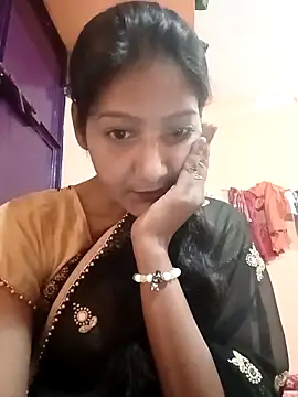 Ayesharani1 online show from April 8, 4:07 pm