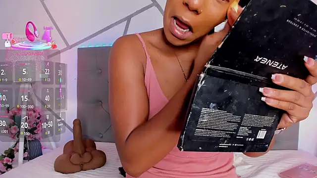 Khloe Rosee online show from February 12, 7:20 pm