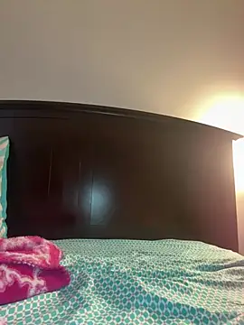 Snapshot of TWERKERBELL chatting on February 6, 9:29 pm TWERKERBELL online show from February 6, 9:29 pm