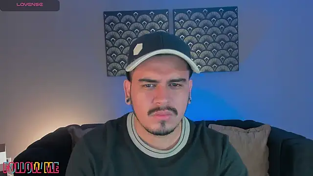 Snapshot of Chriss_Hunt chatting on February 11, 9:36 am Chriss Hunt online show from February 11, 9:36 am