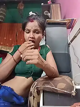 Snapshot of Cut_ikina chatting on June 10, 5:50 am Cut ikina online show from June 10, 5:50 am