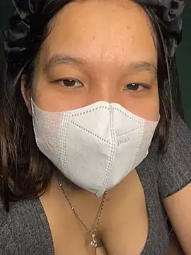 Snapshot of Bella_205 chatting on March 28, 4:39 pm Bella 205 online show from March 28, 4:39 pm