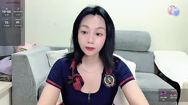 Snapshot of Sunny------ chatting on February 5, 7:35 am Sunny------ online show from February 5, 7:35 am