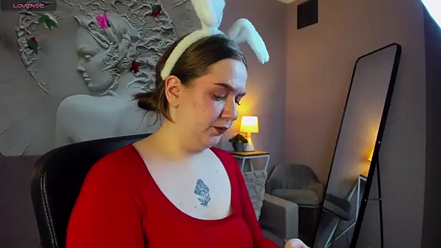 RachelDiRose online show from February 24, 3:43 pm