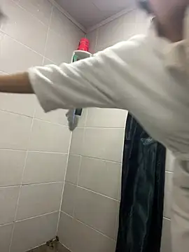 Emma Sanz   online show from March 19, 2:59 am