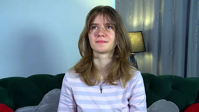 MilaMaelis online show from April 5, 6:32 am