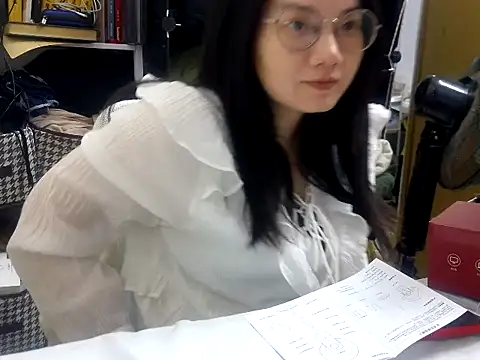 Snapshot of xiaoxiaowan11 chatting on March 9, 11:25 am xiaoxiaowan11 online show from March 9, 11:25 am