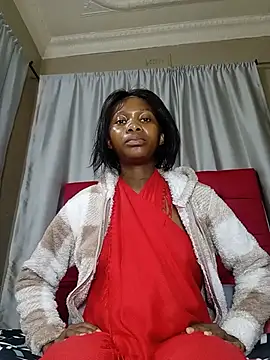 PussyFarrie online show from June 12, 6:12 am