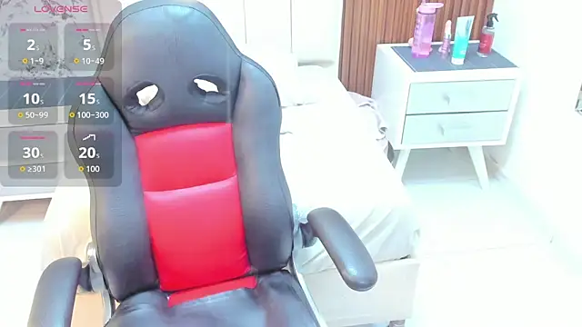 LISIEMARGOTH online show from April 6, 12:28 pm