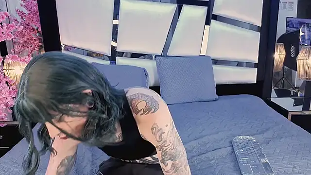 Snapshot of Misakiseis1 chatting on February 26, 1:10 pm Misakiseis1 online show from February 26, 1:10 pm