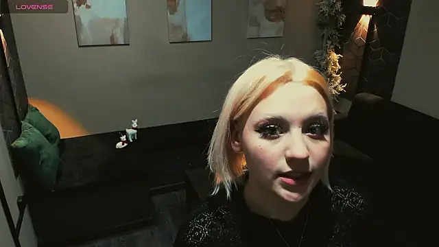 ImNysha online show from March 29, 10:32 pm