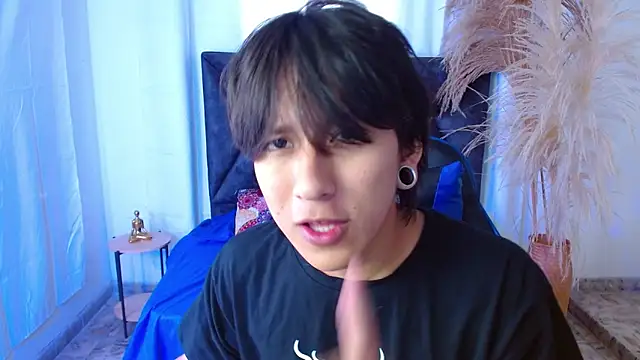 nikoo 18 online show from March 28, 2:05 pm