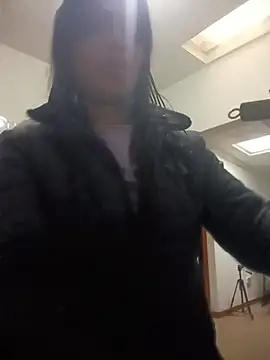 Maggyx online show from July 4, 1:39 pm