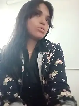Maggyx online show from July 16, 1:39 pm