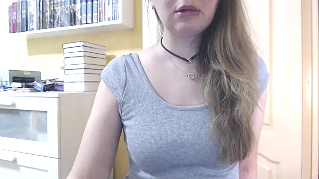 Tasiya online show from February 27, 3:12 pm