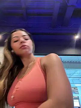 Snapshot of _as_una77 chatting on February 14, 3:53 pm as una77 online show from February 14, 3:53 pm