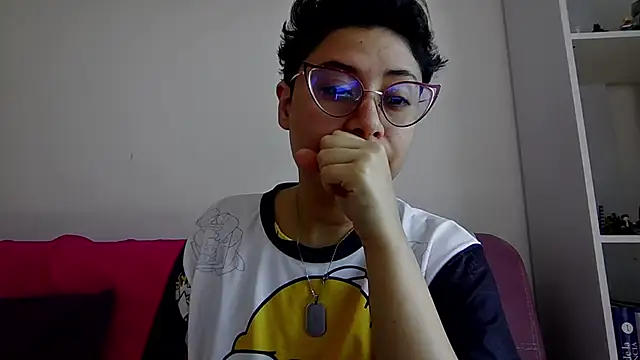 Juliexxxxtasy online show from February 11, 1:38 pm