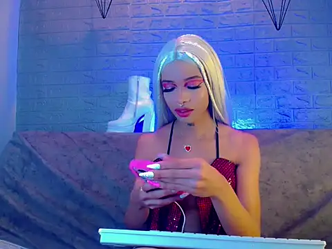 DahliaGill online show from February 11, 2:49 am