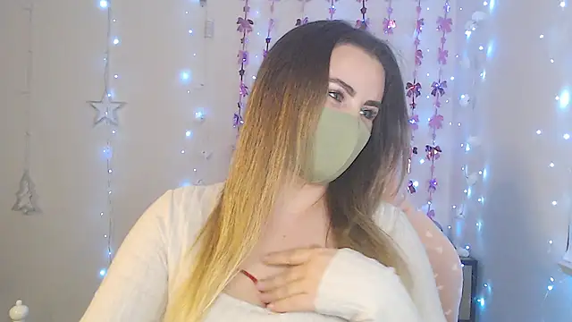 Avelina1 online show from April 16, 10:27 am