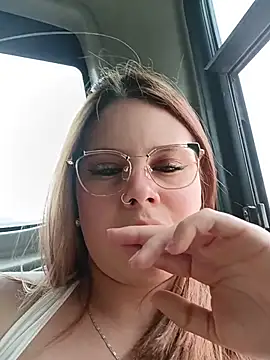 Snapshot of Rouse_24_ chatting on February 27, 9:04 pm Rouse 24 online show from February 27, 9:04 pm