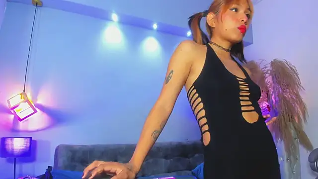 Wildkiitty online show from May 6, 4:08 am