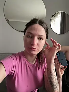 Snapshot of chilhorny chatting on February 20, 4:31 am chilhorny online show from February 20, 4:31 am