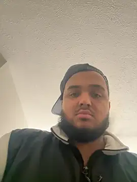 Snapshot of jose_vnzla chatting on February 27, 9:26 pm jose vnzla online show from February 27, 9:26 pm