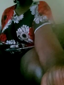 Sbusie44 online show from February 12, 12:11 pm