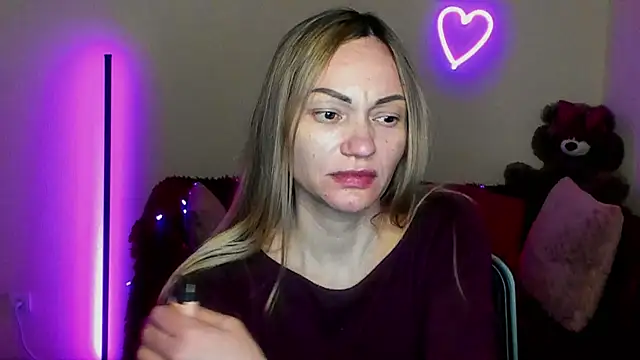 BlondMikey22 online show from April 15, 5:31 pm