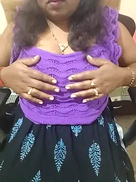 Snapshot of Archana_achu143 chatting on February 27, 5:35 pm Archana achu143 online show from February 27, 5:35 pm