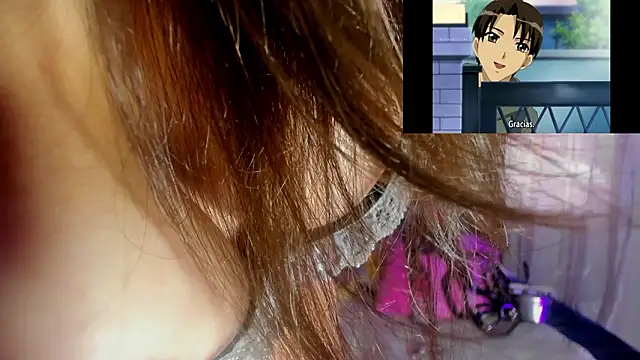 Snapshot of sweet_chloe0 chatting on February 12, 12:22 pm sweet chloe0 online show from February 12, 12:22 pm