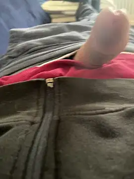 ManuelCervantes1972 online show from February 19, 1:51 pm