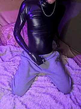 Noracid  online show from February 7, 9:40 pm