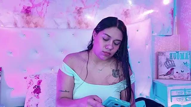 SasshaSpicy online show from April 16, 11:44 am