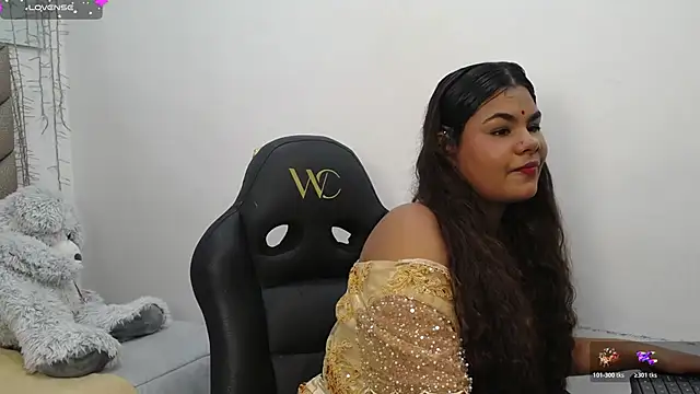 yaazhinii online show from February 11, 11:48 am